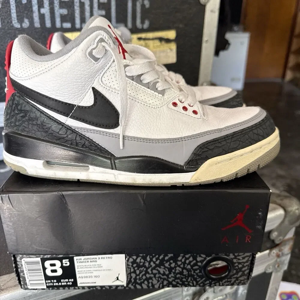 Size 8.5 - Air Jordan 3 Retro NRG Tinker 2018 FIRE RED